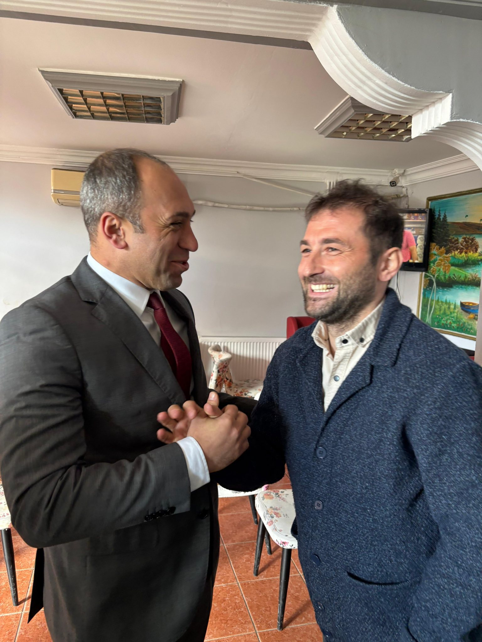 CHP Ardahan Milletvekili Özgür Erdem İncesu ve CHP Ardahan İl Başkanı Yunus Dündar, Posof’u ziyaret etti.