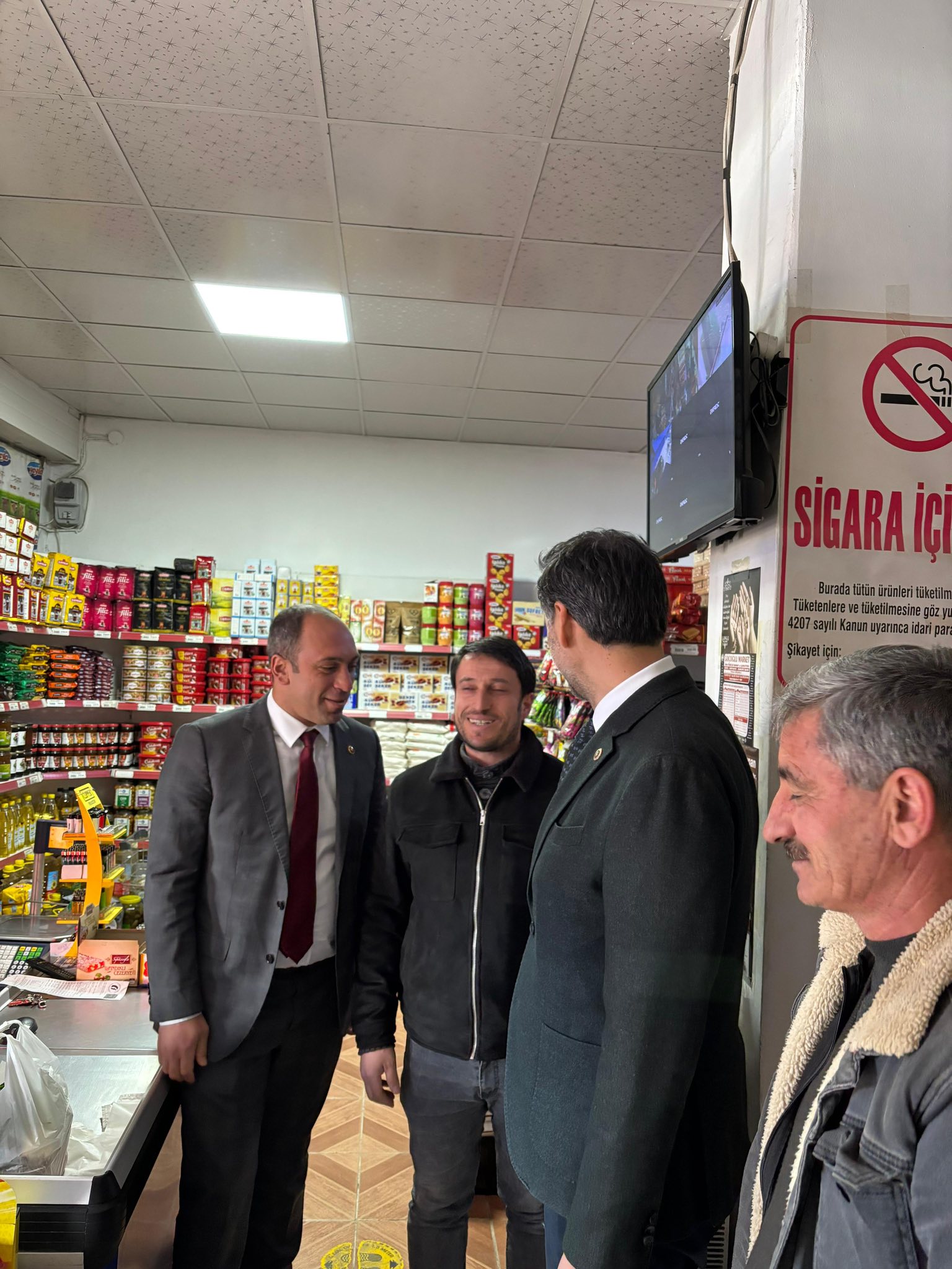 CHP Ardahan Milletvekili Özgür Erdem İncesu ve CHP Ardahan İl Başkanı Yunus Dündar, Posof’u ziyaret etti.